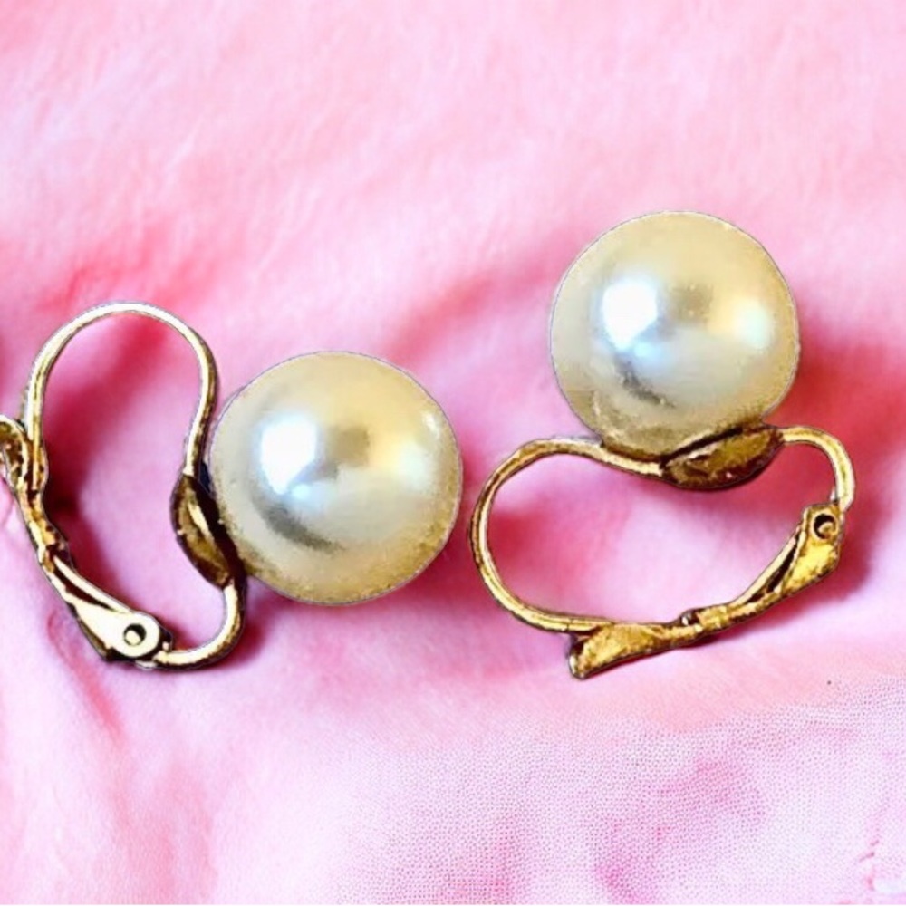 Joan Rivers Vintage Classic Earrings REMOVEABLE Pearl Clip-On Goldtone